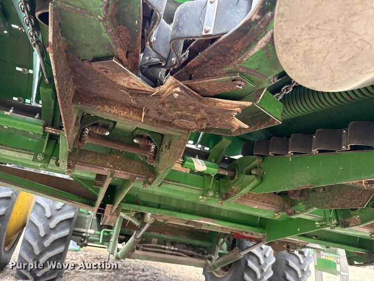 image for item EP2850 John Deere 1253A all-crop head