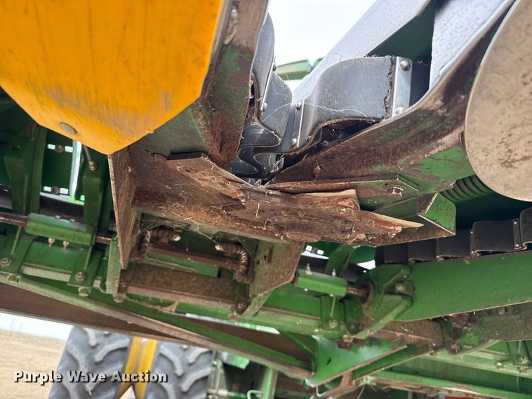 image for item EP2850 John Deere 1253A all-crop head