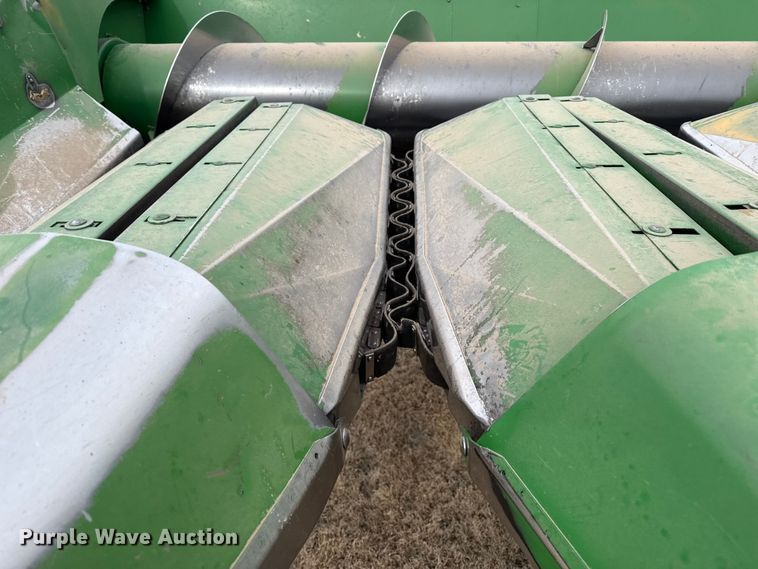 image for item EP2850 John Deere 1253A all-crop head