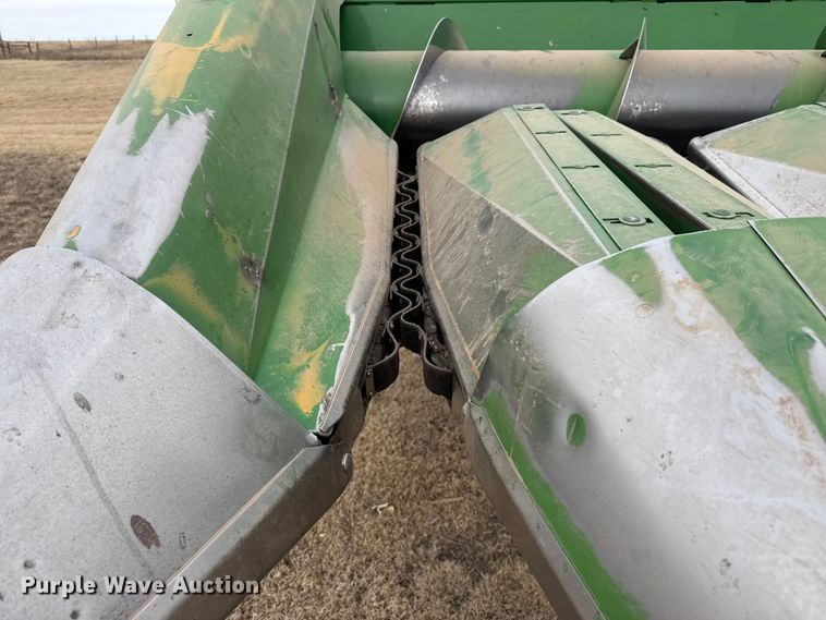 image for item EP2850 John Deere 1253A all-crop head