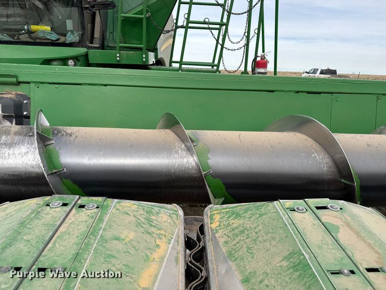 image for item EP2850 John Deere 1253A all-crop head