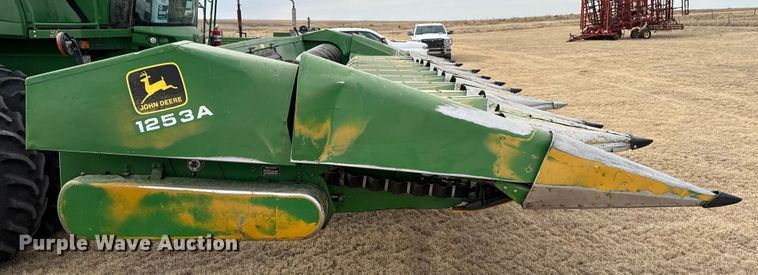image for item EP2853 John Deere 1253A all-crop head