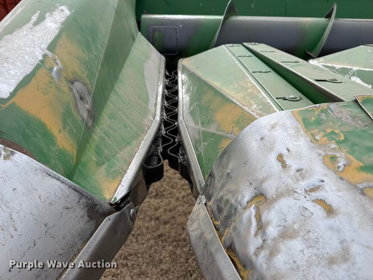 image for item EP2853 John Deere 1253A all-crop head