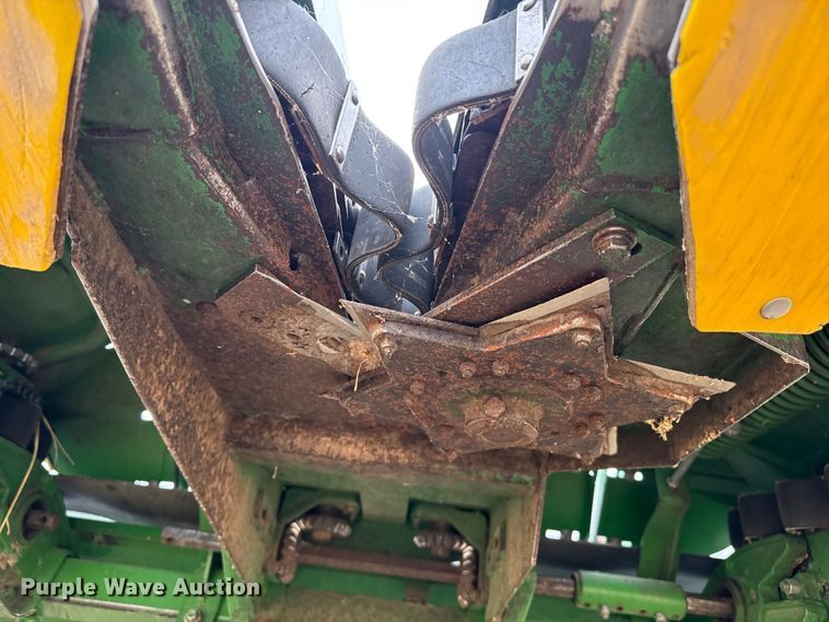 image for item EP2853 John Deere 1253A all-crop head