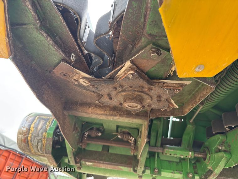 image for item EP2853 John Deere 1253A all-crop head