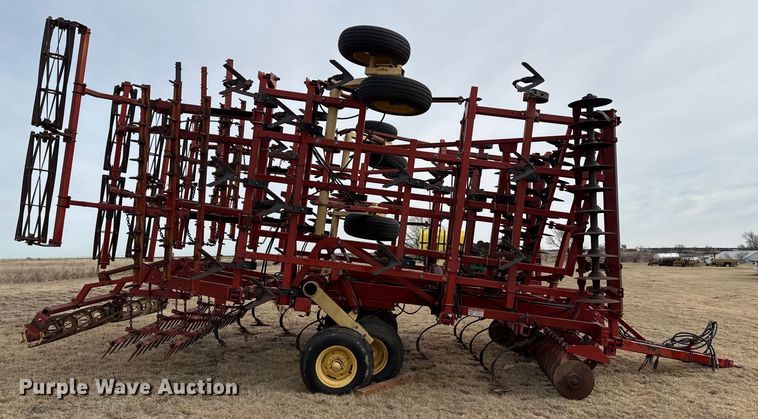 image for item EP2855 Krause field cultivator