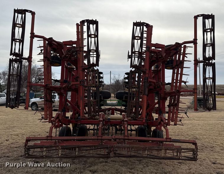 image for item EP2855 Krause field cultivator