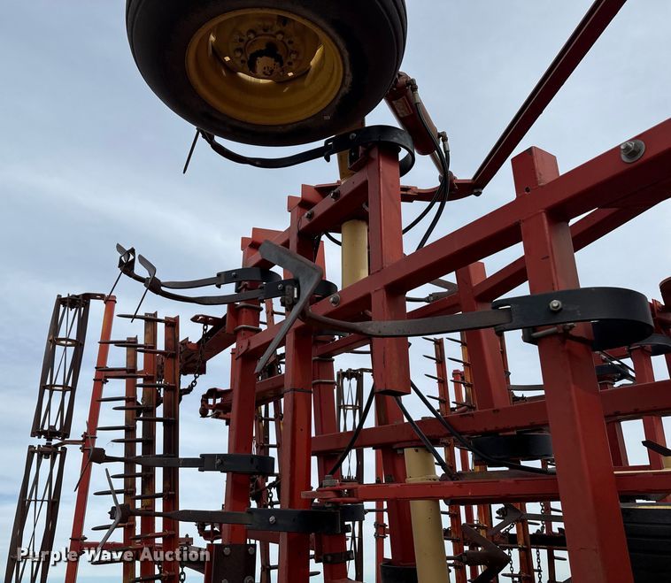 image for item EP2855 Krause field cultivator