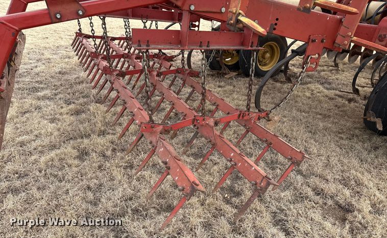 image for item EP2855 Krause field cultivator