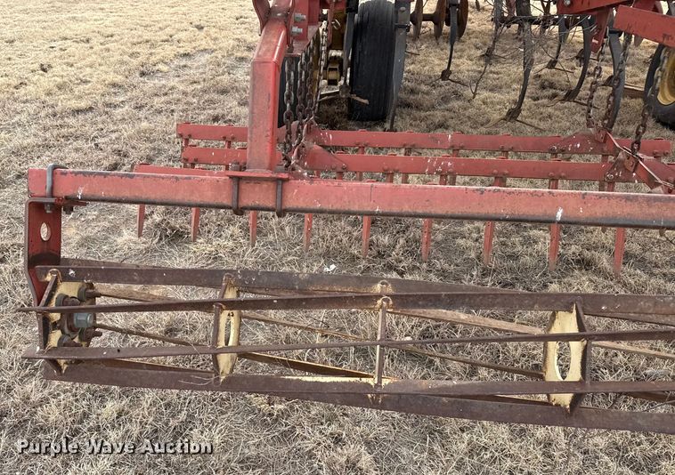 image for item EP2855 Krause field cultivator