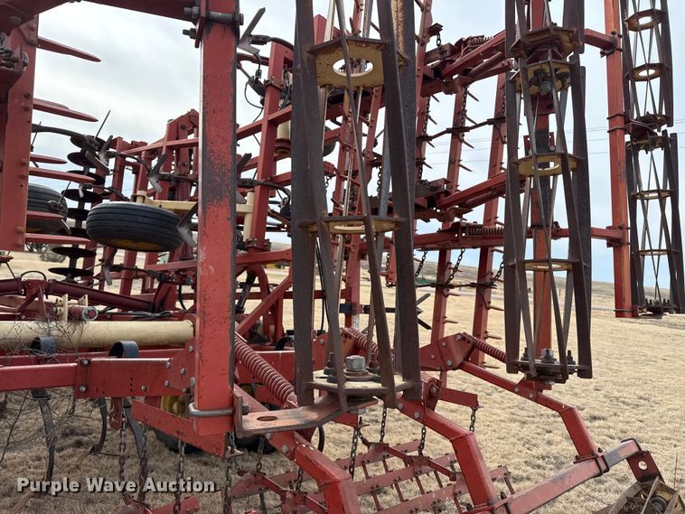 image for item EP2855 Krause field cultivator