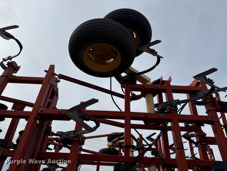 image for item EP2855 Krause field cultivator