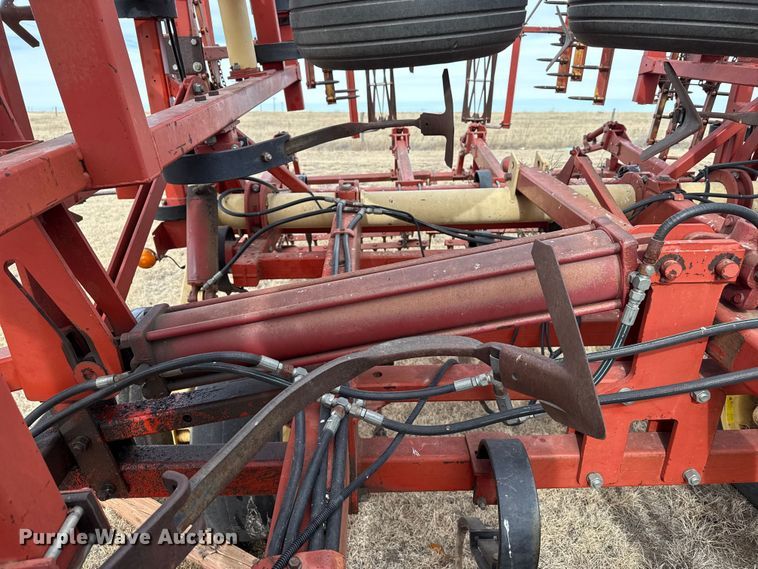 image for item EP2855 Krause field cultivator