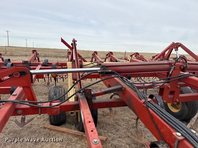 image for item EP2855 Krause field cultivator