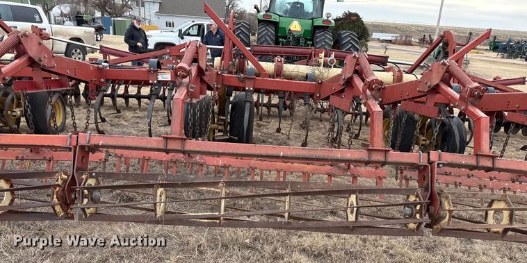 image for item EP2855 Krause field cultivator