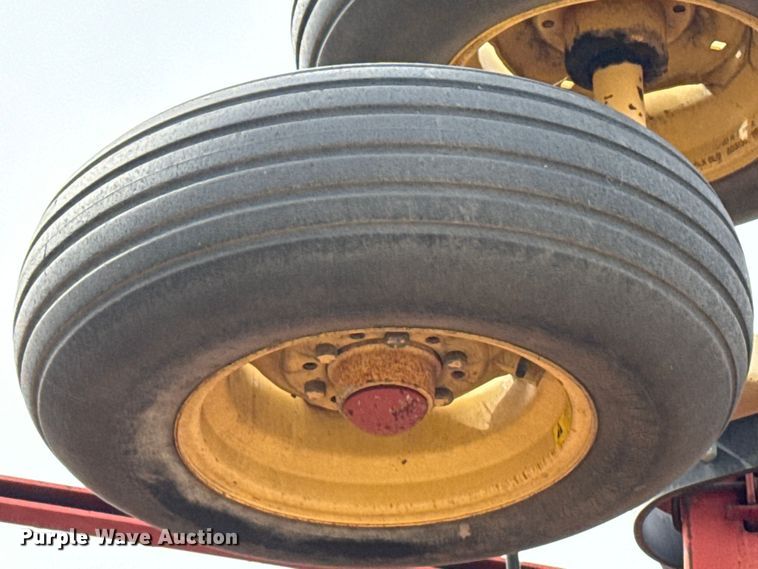 image for item EP2855 Krause field cultivator