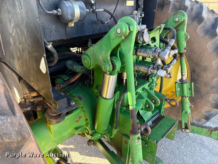 image for item ES5715 John Deere 6405 tractor