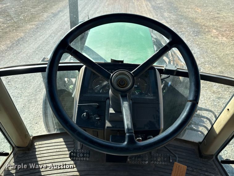 image for item ES5715 John Deere 6405 tractor