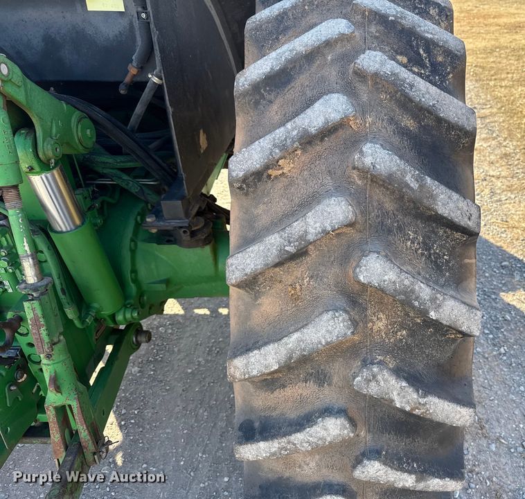 image for item ES5715 John Deere 6405 tractor