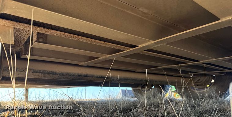 image for item ES5716 2013 W-W livestock trailer