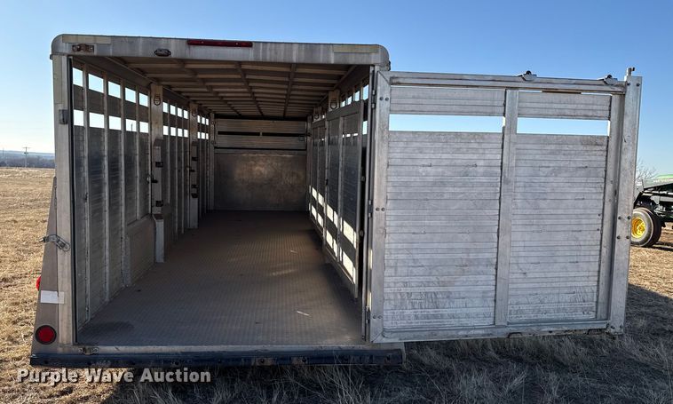 image for item ES5716 2013 W-W livestock trailer