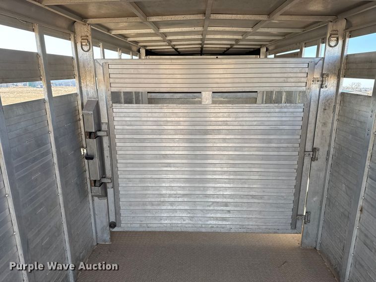 image for item ES5716 2013 W-W livestock trailer