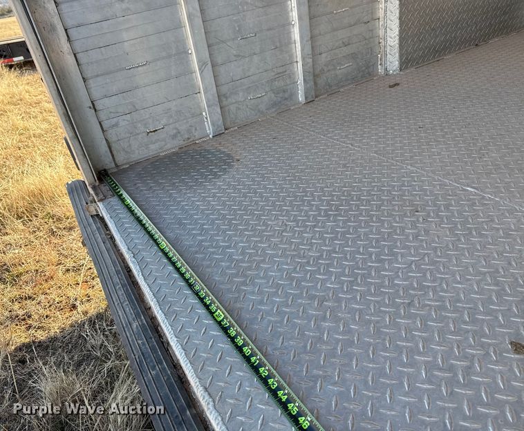 image for item ES5716 2013 W-W livestock trailer