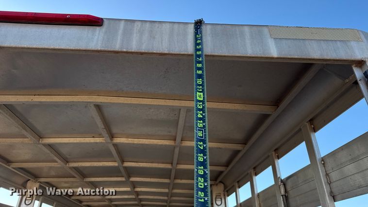 image for item ES5716 2013 W-W livestock trailer