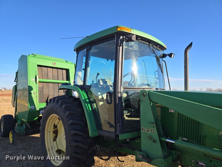 image for item ET1167 2001 John Deere 6405 tractor