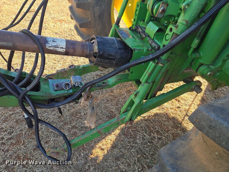 image for item ET1167 2001 John Deere 6405 tractor