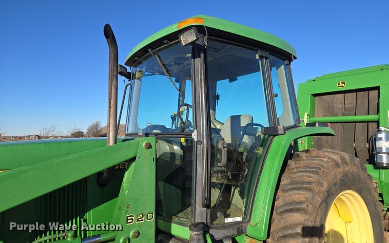 image for item ET1167 2001 John Deere 6405 tractor