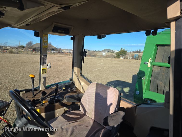 image for item ET1167 2001 John Deere 6405 tractor