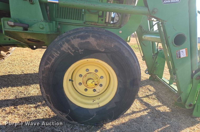 image for item ET1167 2001 John Deere 6405 tractor