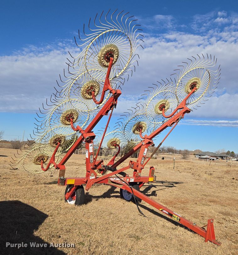 image for item ET1170 H&S V10 hay rake