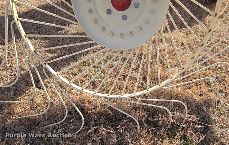 image for item ET1170 H&S V10 hay rake