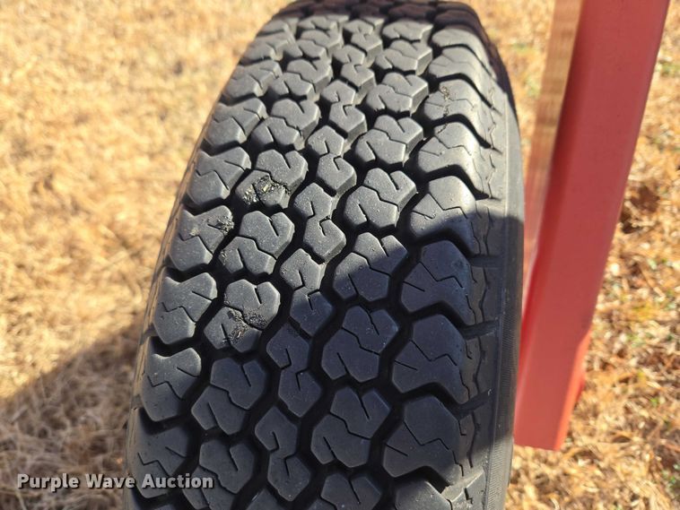 image for item ET1170 H&S V10 hay rake