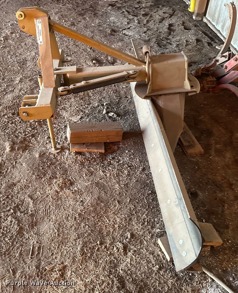 image for item ET4345 Land Pride RB3596 three point blade