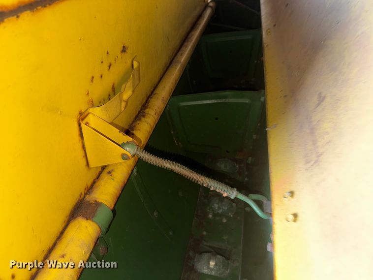 image for item ET4346 John Deere DF 168B  grain drill