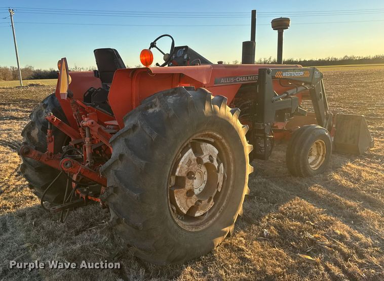 image for item ET4350 1975 Allis-Chalmers 185 tractor