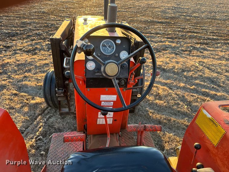 image for item ET4350 1975 Allis-Chalmers 185 tractor