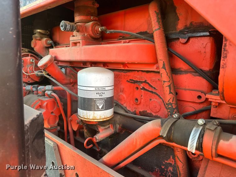 image for item ET4350 1975 Allis-Chalmers 185 tractor