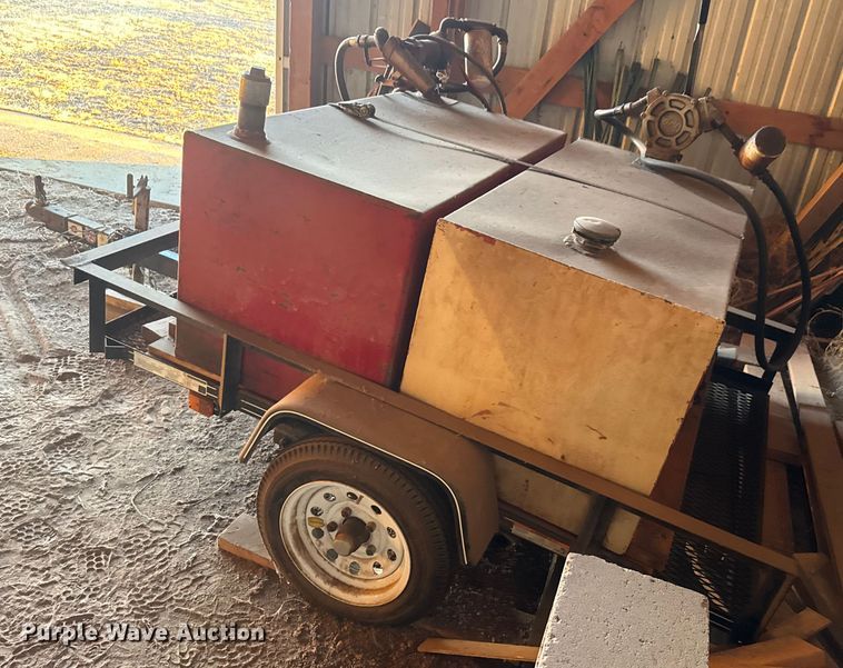 image for item ET4351 2016 Carry-On 4x6T fuel trailer