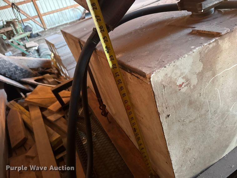 image for item ET4351 2016 Carry-On 4x6T fuel trailer