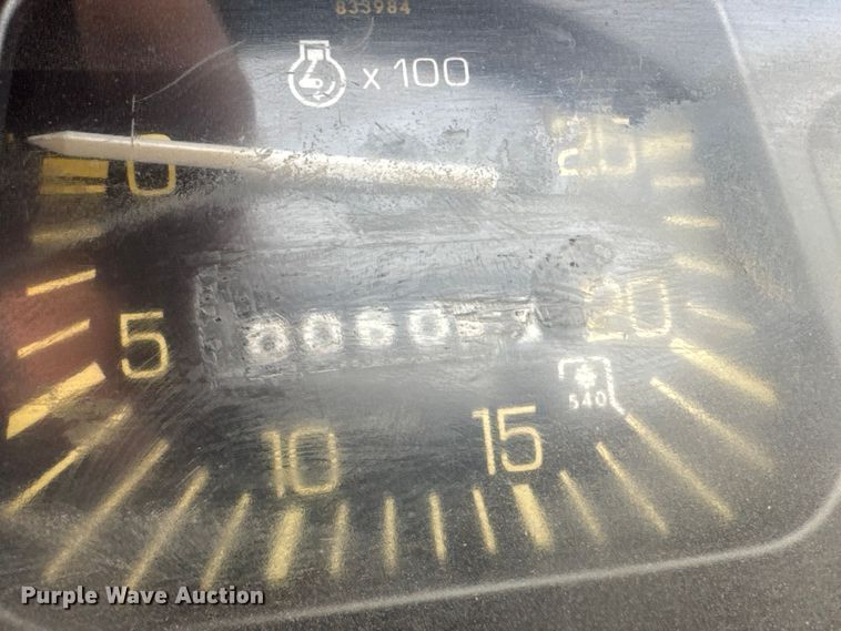 image for item ET4356 1999 New Holland 545D tractor