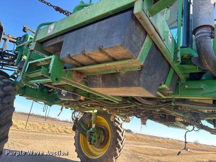 image for item ET4381 2009 John Deere 4730 sprayer