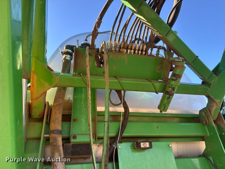 image for item ET4381 2009 John Deere 4730 sprayer