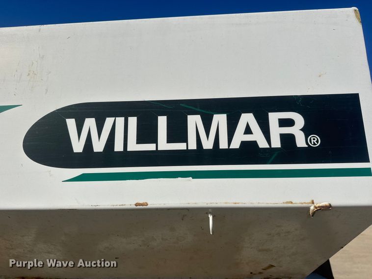 image for item ET4411 Willmar Super 600 spreader