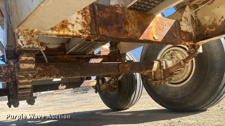 image for item ET4411 Willmar Super 600 spreader