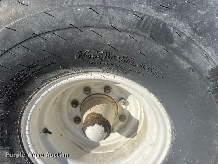 image for item ET4411 Willmar Super 600 spreader