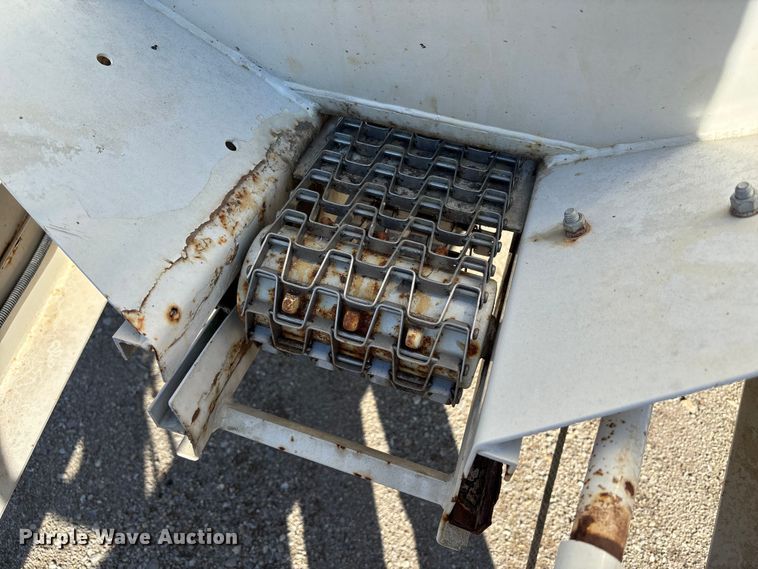 image for item ET4414 Willmar Super 600 spreader